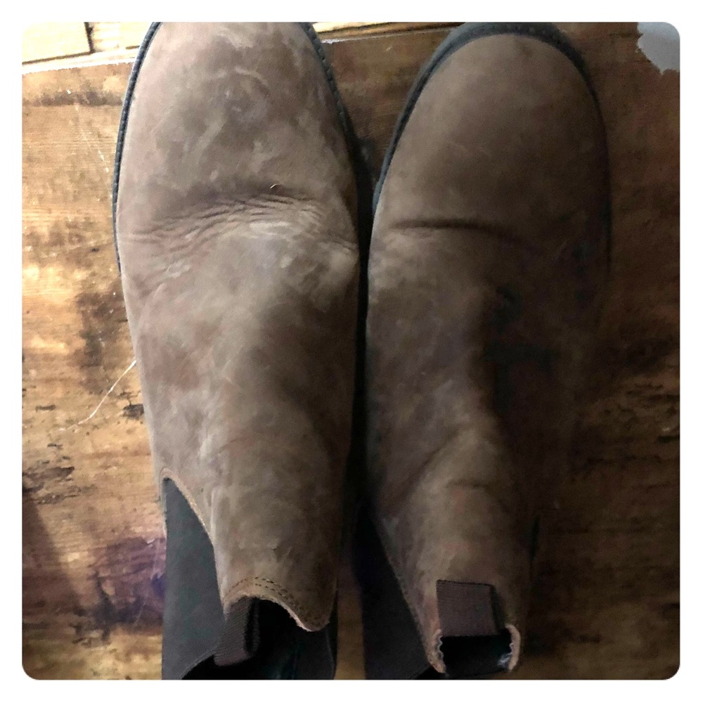 Men’s size 13 leather boots. Brown worm twice